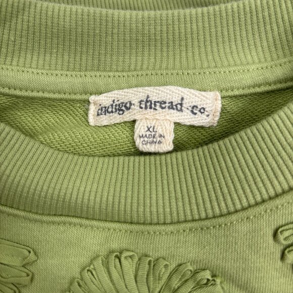 Indigo Thread Co. Women's Floral Beaded Sweatshirt Size XL Green NWOT - Picture 6 of 8